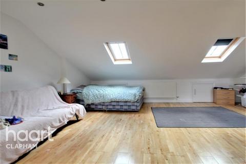 2 bedroom flat to rent, Ferndale Road, SW4
