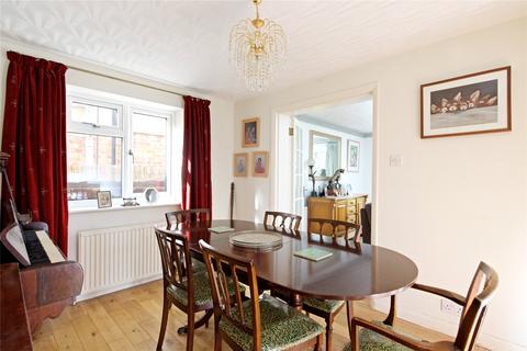 134 Buckingham Road, Bletchley, Milton Keynes, MK3 5JA