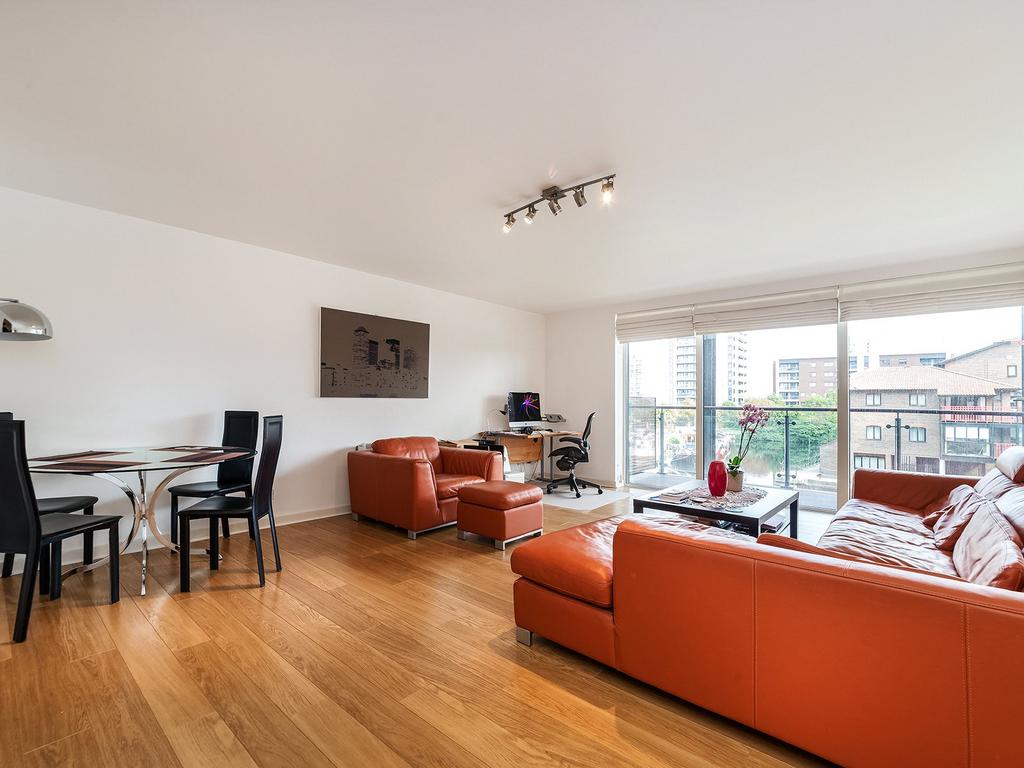 Boardwalk Place E14
