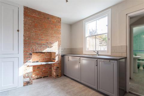 2 bedroom terraced house to rent, Greys Road, Henley-on-Thames RG9