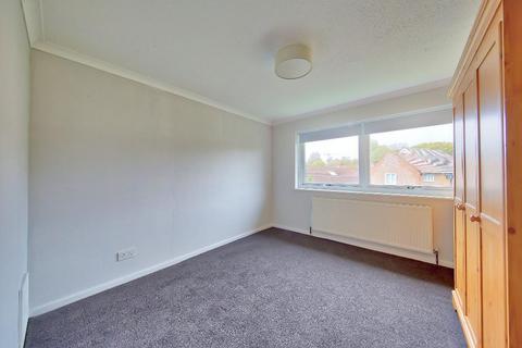 1 bedroom flat to rent, Freeman Road, Morden, SM4 6AR