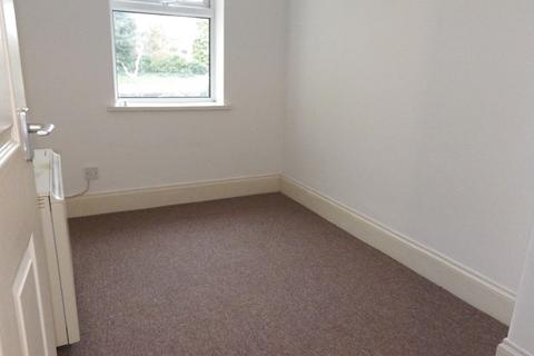 2 bedroom flat to rent, Ashcroft Road, Cirencester