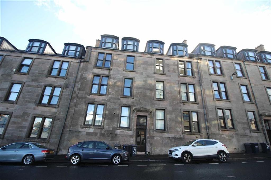 Newton Street, Greenock, Renfrewshire 2 bed flat £450 pcm (£104 pw)