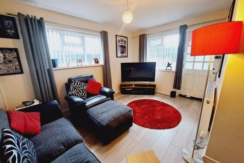 1 bedroom semi-detached house to rent, Chelford Close, Wallsend - One Bedroom, Semi Detached House