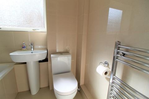 2 bedroom maisonette to rent - St. Anns Way, South Croydon