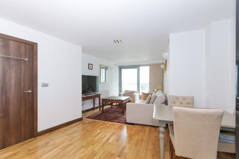 2 bedroom apartment to rent, Altura Tower, Bridges Court Road SW11