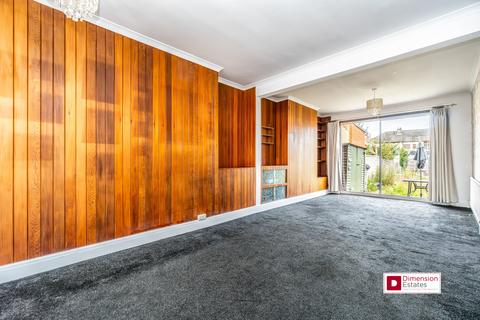 3 bedroom terraced house to rent, Edgefield Avenue, Upney, Barking, Essex, IG11