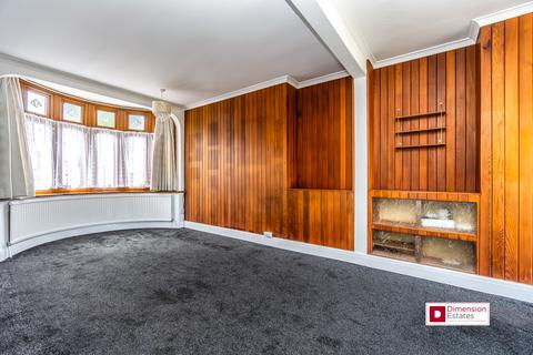 3 bedroom terraced house to rent, Edgefield Avenue, Upney, Barking, Essex, IG11
