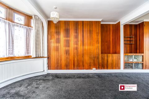 3 bedroom terraced house to rent, Edgefield Avenue, Upney, Barking, Essex, IG11