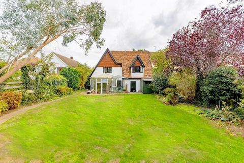 undefined, New Bedford Road, New Bedford Road Area, Luton, Bedfordshire, LU3 1NH