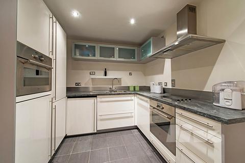 2 bedroom apartment for sale, Winchester Road, London NW3