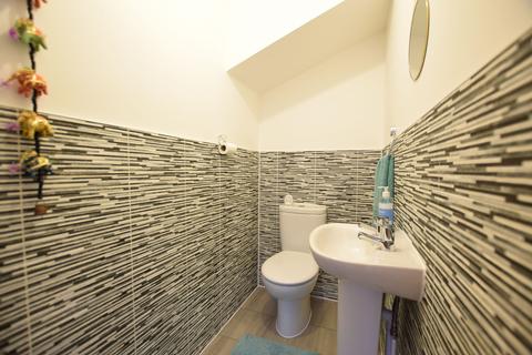 39 Cross Road, Clacton-on-sea, CO16 8GD