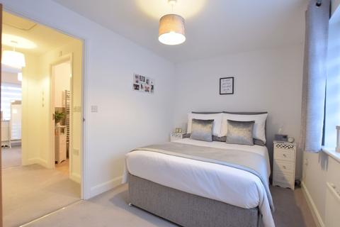 39 Cross Road, Clacton-on-sea, CO16 8GD