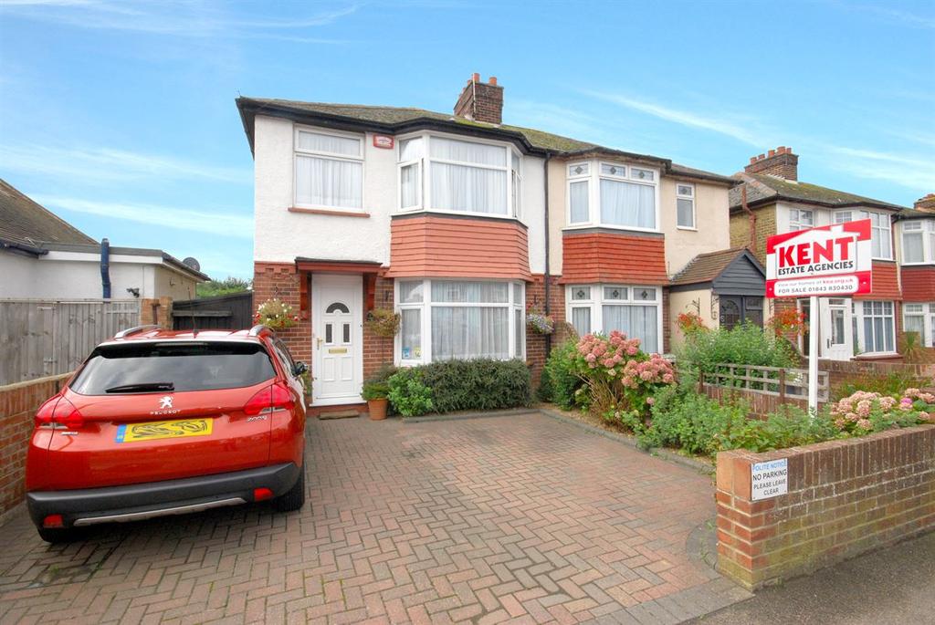 Westover Road, St Peters, Broadstairs 3 bed semidetached house £285,000