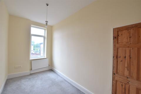 3 bedroom apartment to rent, Victoria Road, Gateshead, NE8