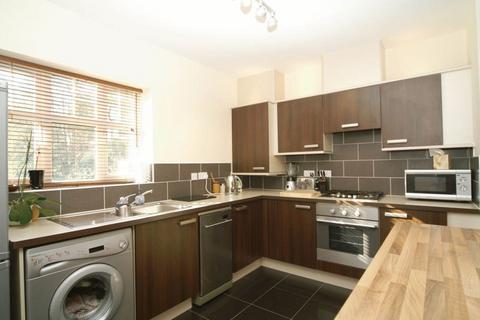 2 bedroom apartment to rent, 67 Silk Mill Chase, Ripponden, HX6 4BY