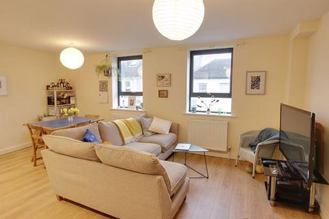 1 bedroom apartment to rent, High Street, Bath