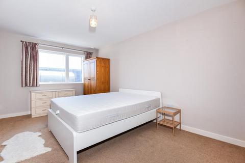 2 bedroom apartment to rent, Edware,  Harrow,  HA8