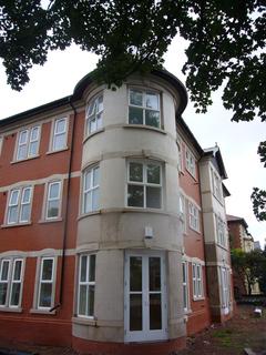 2 bedroom apartment to rent, Victoria Road , Crosby, Liverpool L22