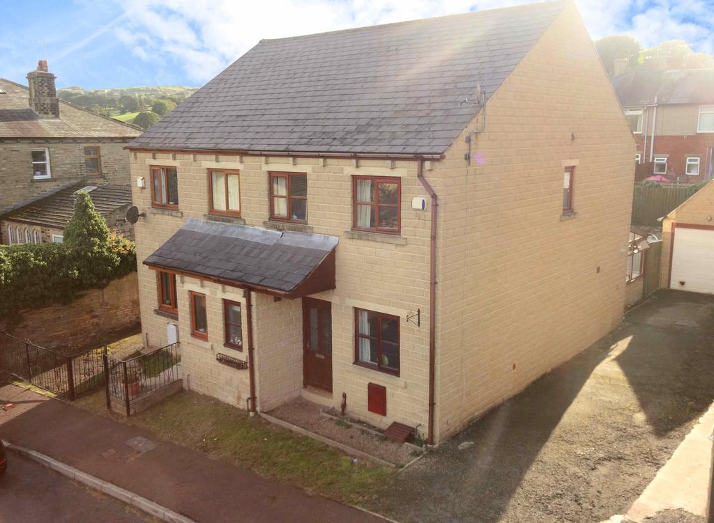 146 Bradley View, Holywell Green HX4 9EA 3 bed semidetached house £160,000