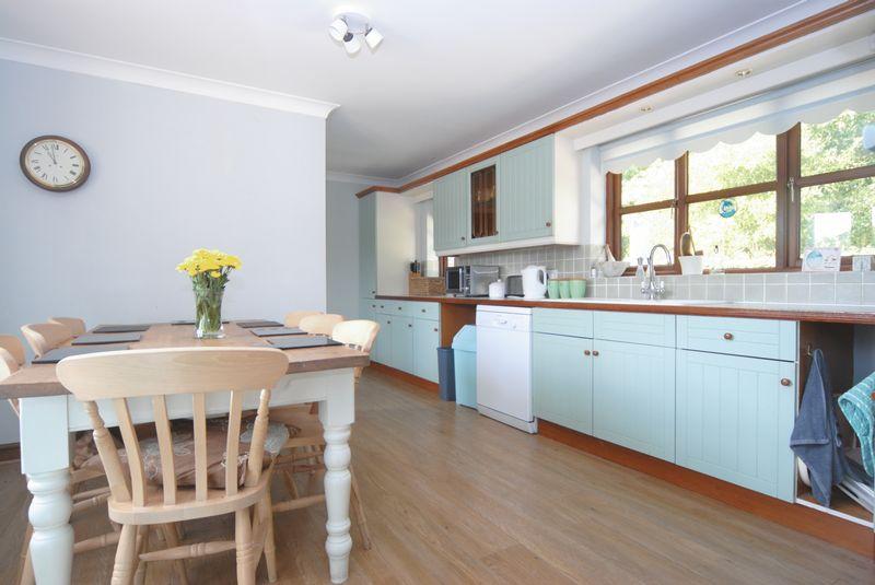 South Hill, Somerton 3 bed detached bungalow £475,000