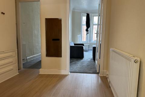 1 bedroom flat to rent, Ettrick Place, Shawlands G43