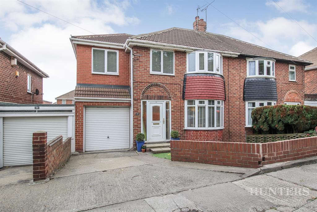 Shields Road, Seaburn Dene, Sunderland, SR6 8JN 4 bed semidetached