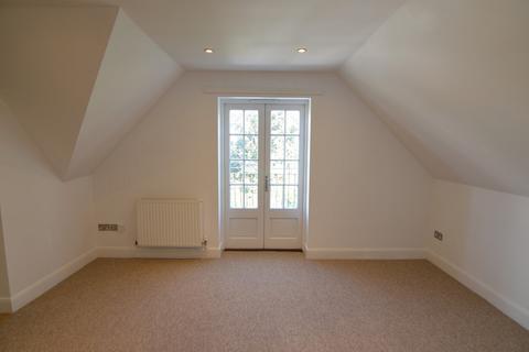 3 bedroom flat to rent, Bincleaves Road, Weymouth