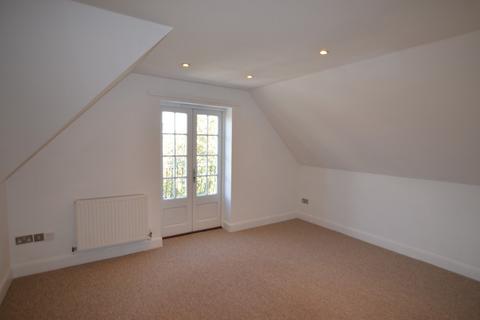 3 bedroom flat to rent, Bincleaves Road, Weymouth