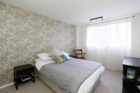 1 bedroom flat to rent, Harwood Court, Upper Richmond Road, Putney