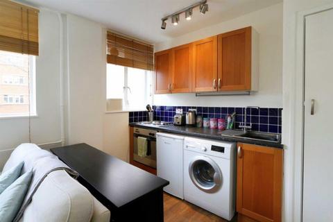 1 bedroom flat to rent, Harwood Court, Upper Richmond Road, Putney