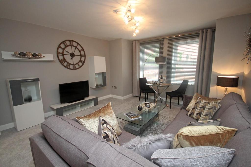 Apartment 10, Leyland Gardens, Leyland Road, Southport 2 bed flat £