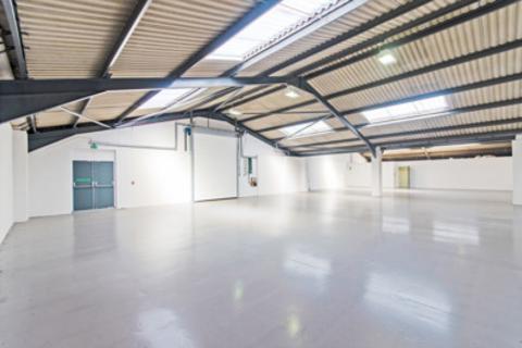 Industrial unit to rent, Units 8-10, Harnham Trading Estate, Salisbury, SP2 8NW