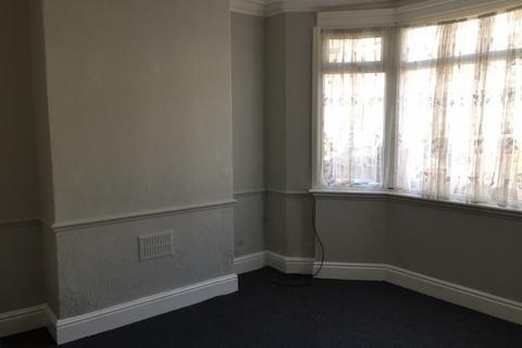 3 bedroom end of terrace house to rent, 117 Worthing Street, Hull HU5 1PR