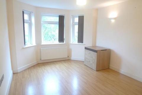 1 bedroom apartment to rent, 99 Alumhurst Road, Bournemouth BH8