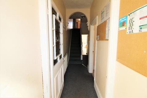 5 bedroom terraced house to rent, Pinhoe Road Exeter EX4 7HL