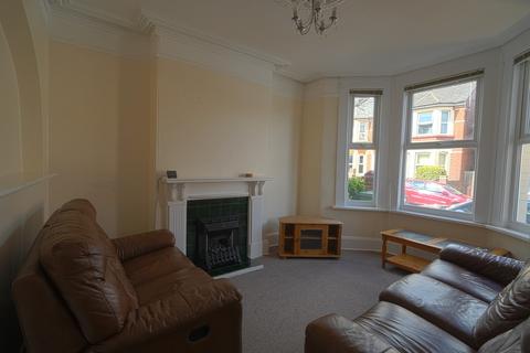 5 bedroom terraced house to rent, Manston Road Exeter EX1