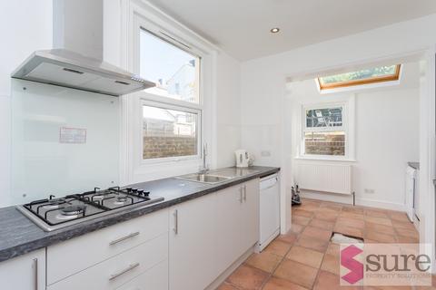 4 bedroom terraced house to rent - Bonchurch Road, Brighton