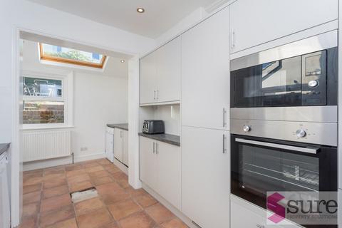 4 bedroom terraced house to rent - Bonchurch Road, Brighton