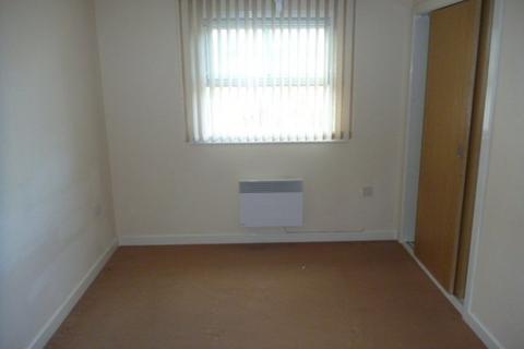 2 bedroom apartment to rent, Newbold Hall Drive, Firgrove OL16