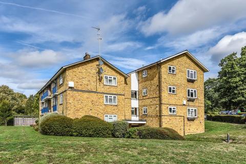 undefined, Priestwood,  Bracknell,  RG42