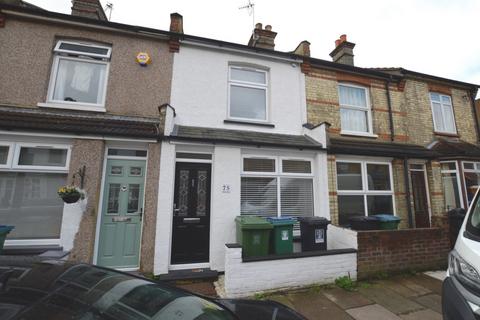 2 bedroom terraced house to rent, Cecil Street, North Watford, WD24