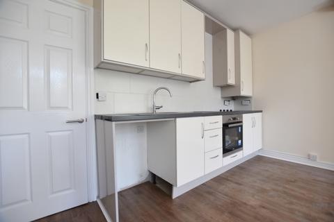 1 bedroom apartment to rent, Gladstone Road, Central Watford, WD17