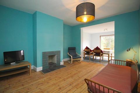 3 bedroom semi-detached house to rent, Holt Drive, Loughborough, LE11