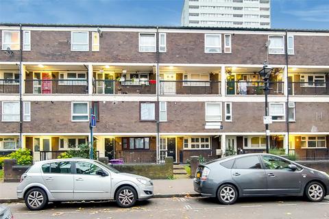 3 bedroom ground floor flat to rent, Cruden House, 33 Vernon Road, London, E3