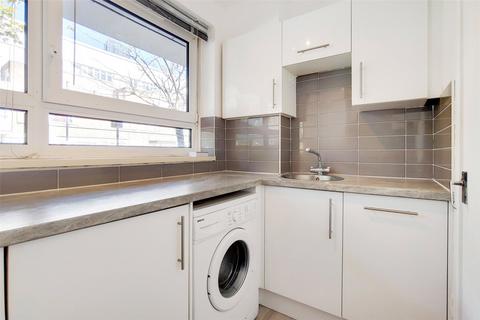 1 bedroom apartment to rent, Kimberley House, Galbraith Street, London, E14