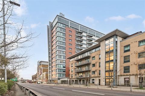 2 bedroom apartment to rent, City Gate House, 399-425 Eastern Avenue, Ilford, IG2