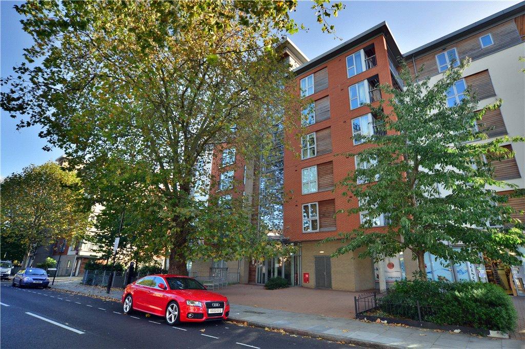 Bevan Court, 246 Tredegar Road, London, E3 1 bed apartment £1,275 pcm