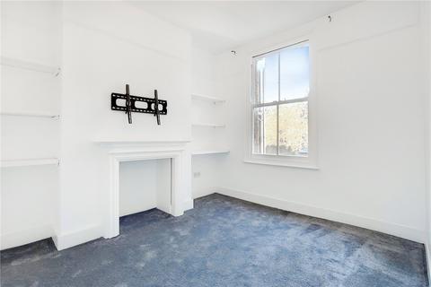 3 bedroom terraced house to rent, Zealand Road, London, E3
