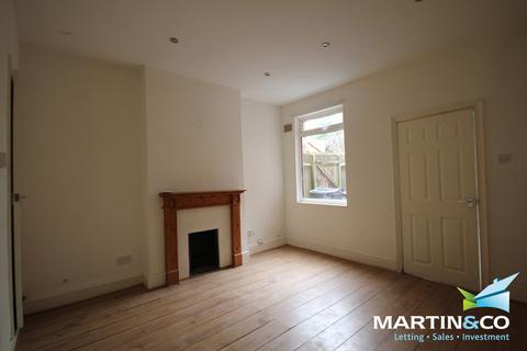 2 bedroom end of terrace house to rent, Selsey Road, Edgbaston, B17
